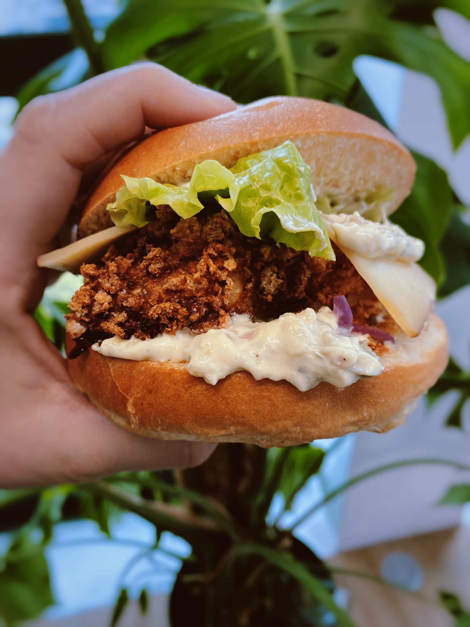 Burger cuisiné maison en livraison à Bordeaux